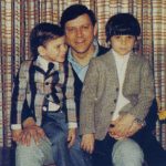 Lyle And Erik Menendez With Their Father