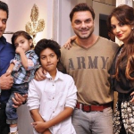 Sohail With Salman And Family