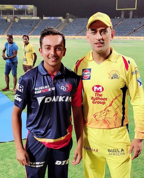 Prithvi Shaw With MS Dhoni