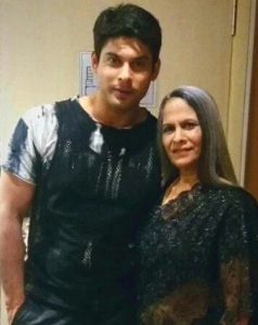 Siddharth-Shukla-Mother