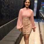 Ashnoor Kaur Hot Pic