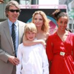 Michelle Pfeiffer With Her Husband And Children