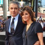 Rowan Atkinson With His Wife