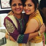 Drashti Dhami Mother