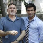 Karan Singh Grover Father