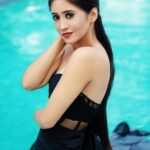 Shivangi Joshi Hot Image