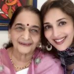 Madhuri Dixit Mother