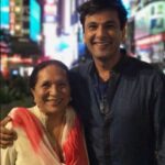 Vikas Khanna Mother