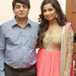 Shreya Ghoshal Father