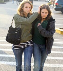 Amanda Knox with her sister Deanna Knox