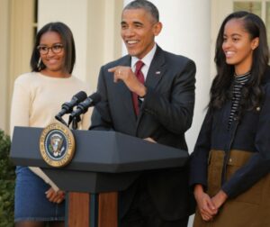 Barack Obama with his daughters