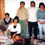 Gianluigi Buffon Young Age Image With His Parents And Sisters