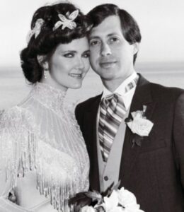 Lynda Carter with her husband Robert Altman at their wedding