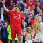 Steven Gerrard With His Daughters