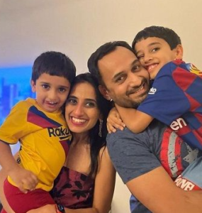 Vineeta Singh with her husband & children