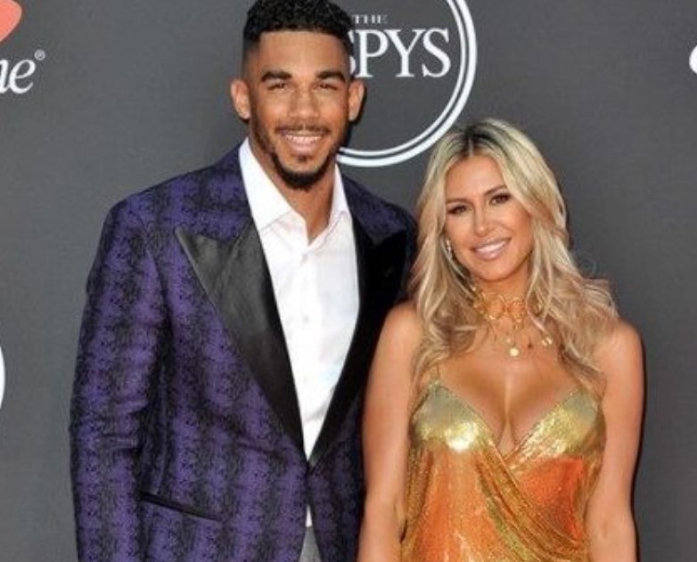 Evander Kane with his Wife