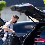 Thomas Meunier With His Car