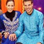 Cesar Azpilicueta With His Wife