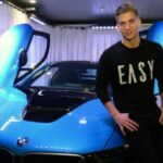 Dennis Praet With His Car