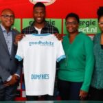 Denzel Dumfries With His Parents, Sisters And Brother