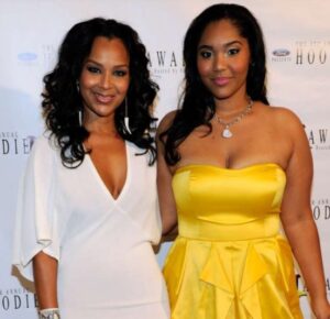 Lisa Raye McCoy and her daughter, Kai