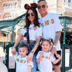 Everton Soares With His Wife And Children