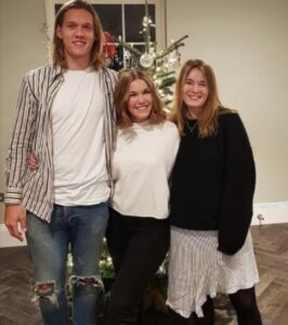 Jannik Vestergaard With His Sisters