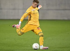 Jonas Omlin playing for FC Basel