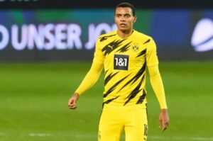 Manuel Akanji playing for Borussia Dortmund