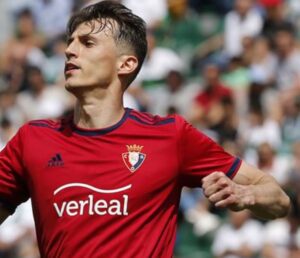 Ante Budimir in Osasuna's jersey