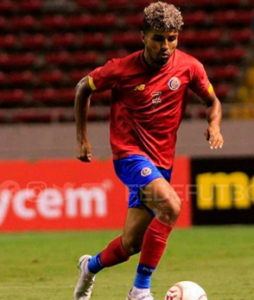 Johan Venegas playing for Costa Rica