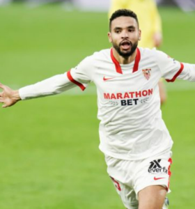 Youssef En-Nesyri playing for Sevilla