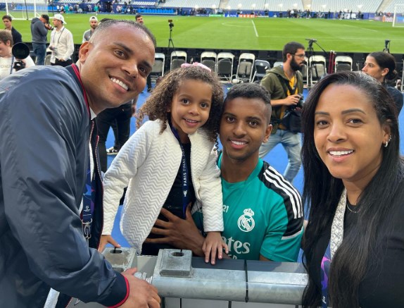 Rodrygo With His Family- Father, Sister, And Mother