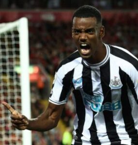 Alexander Isak playing for Newcastle United