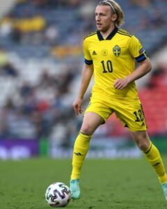 Emil Forsberg playing for Sweden