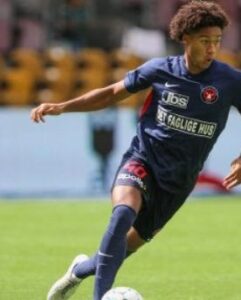 Jens Cajuste playing for Midtjylland