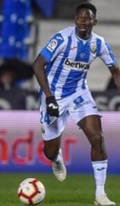 Kenneth Omeruo playing for Leganés