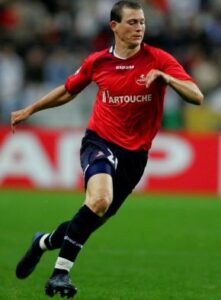 Stephan Lichtsteiner playing for Lille