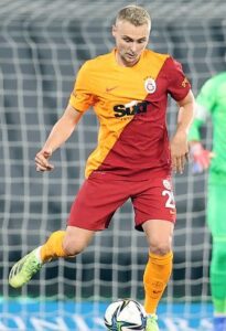 Victor Nelsson playing for Galatasaray