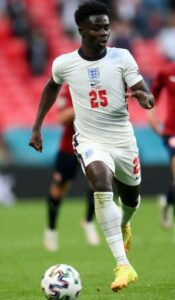 Bukayo Saka playing for England