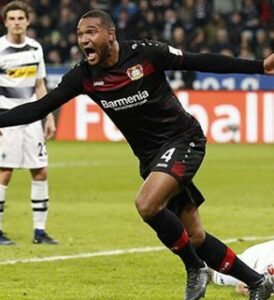 Jonathan Tah playing for Bayer Leverkusen