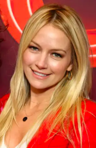 Becki Newton Net Worth